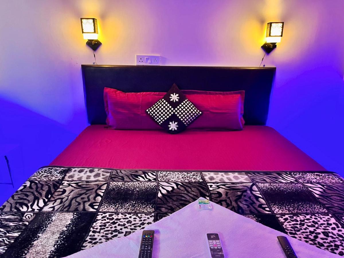 Gully Ghar Hotel 3*